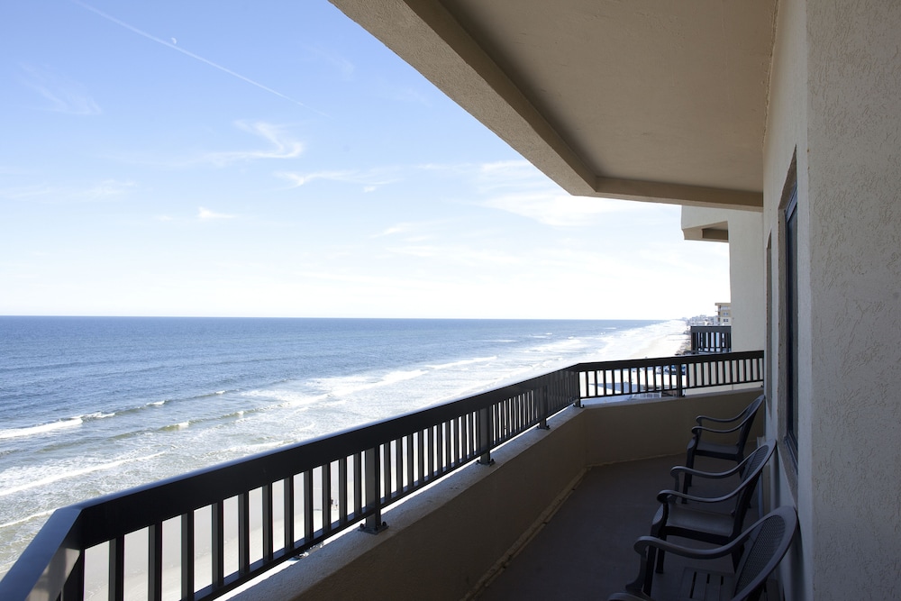 Suite, Multiple Beds, Balcony, Ocean View - Photo 5