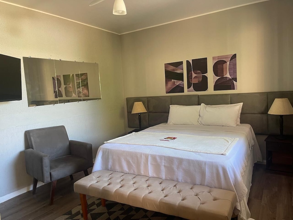 Economy Twin Room photo 1