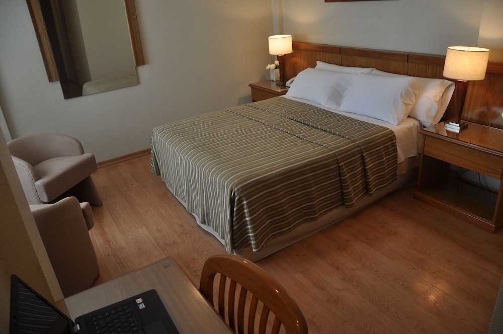 Executive Room photo 2