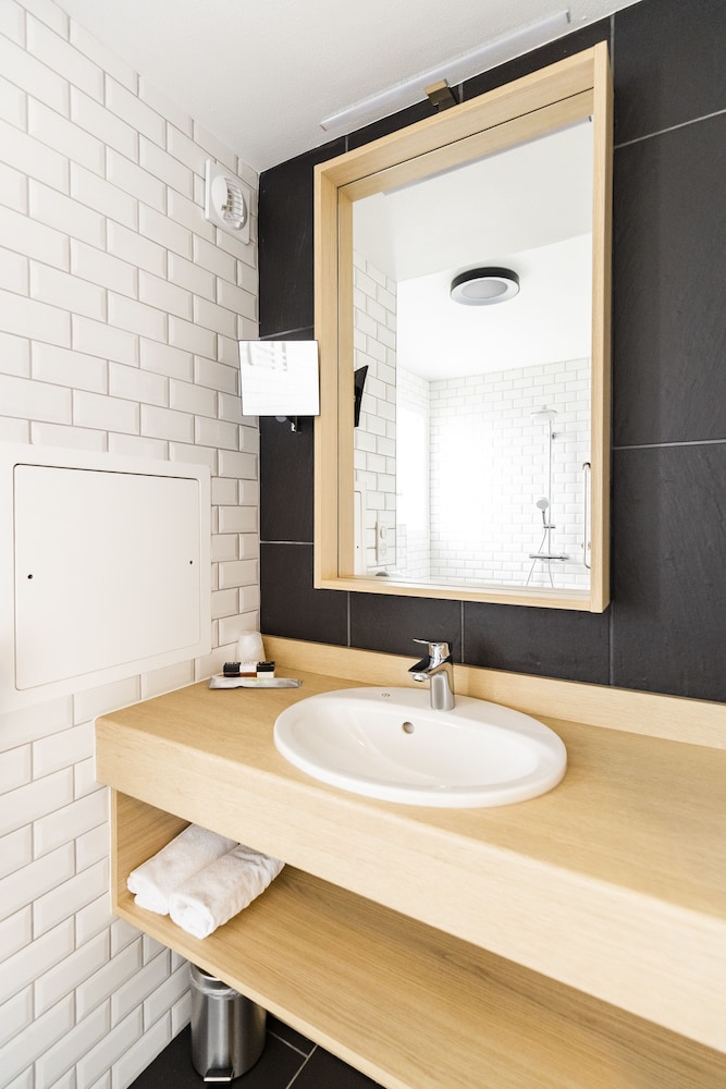 Double Room - Photo 14
