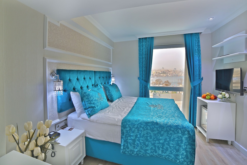 Sea View Double Room photo 1