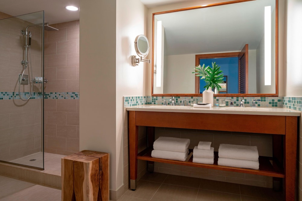 Suite, 1 Bedroom, Ocean View photo 3