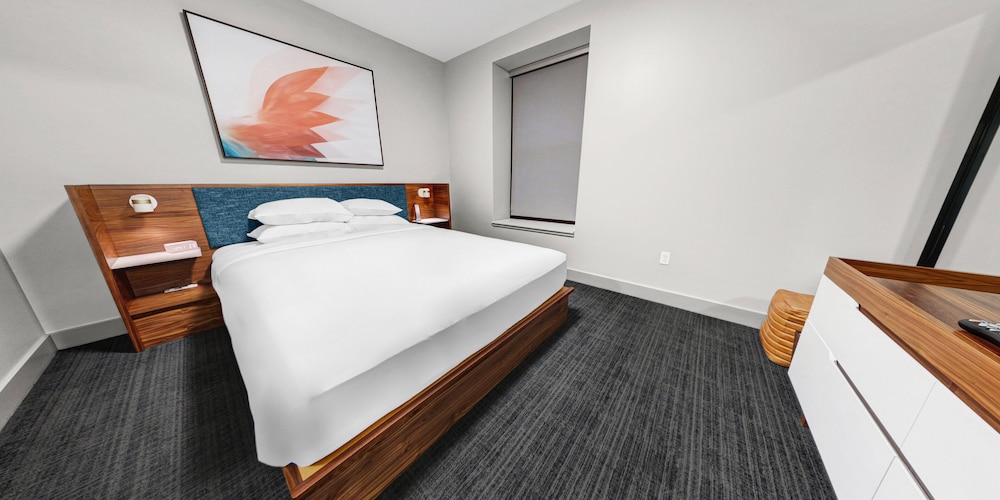 Suite, 1 Twin Bed (The Schofield)