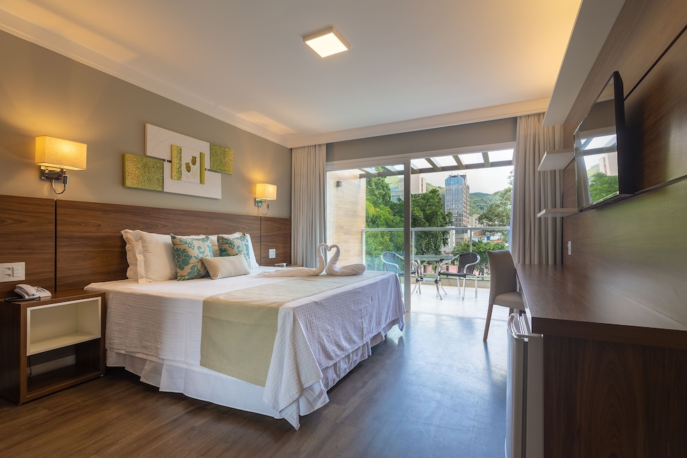 Superior Double Room, Garden View