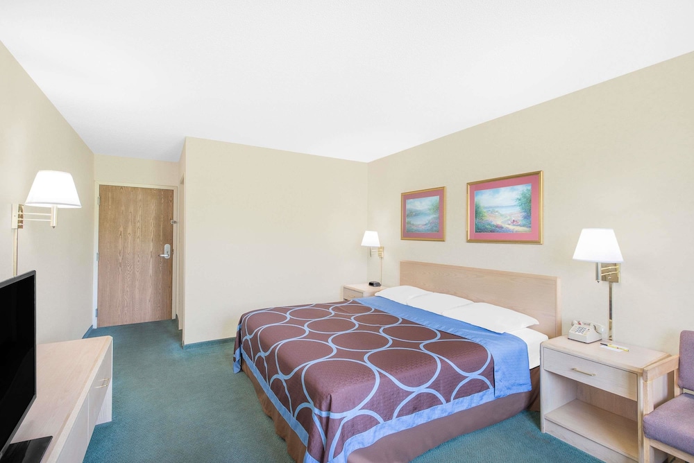 Room, 1 King Bed, Non Smoking photo 1