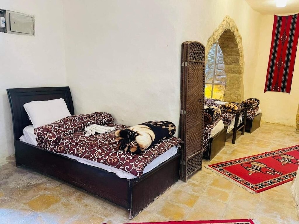 Traditional Shared Dormitory photo 3