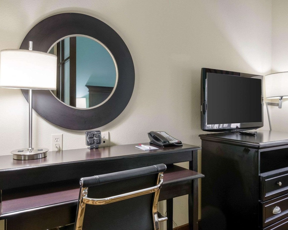 Suite, Non Smoking - Photo 1