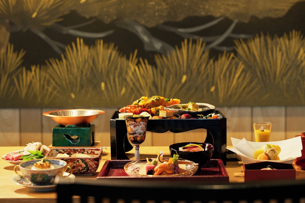 Japanese-Style, 38sqm, Town view, NonSmo, Kaiseki Dinner(6or7:30PM) Contact in advance for allergies - Photo 1