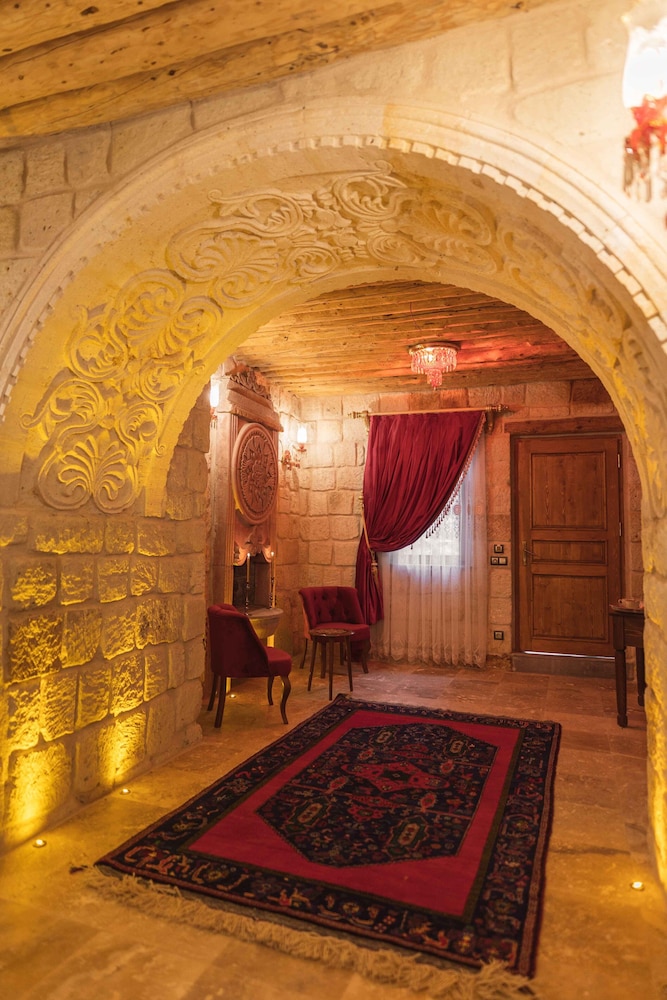 Jakuzili Suite - Photo 2