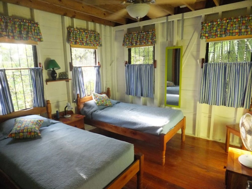 Cottage, Multiple Beds, Non Smoking photo 3