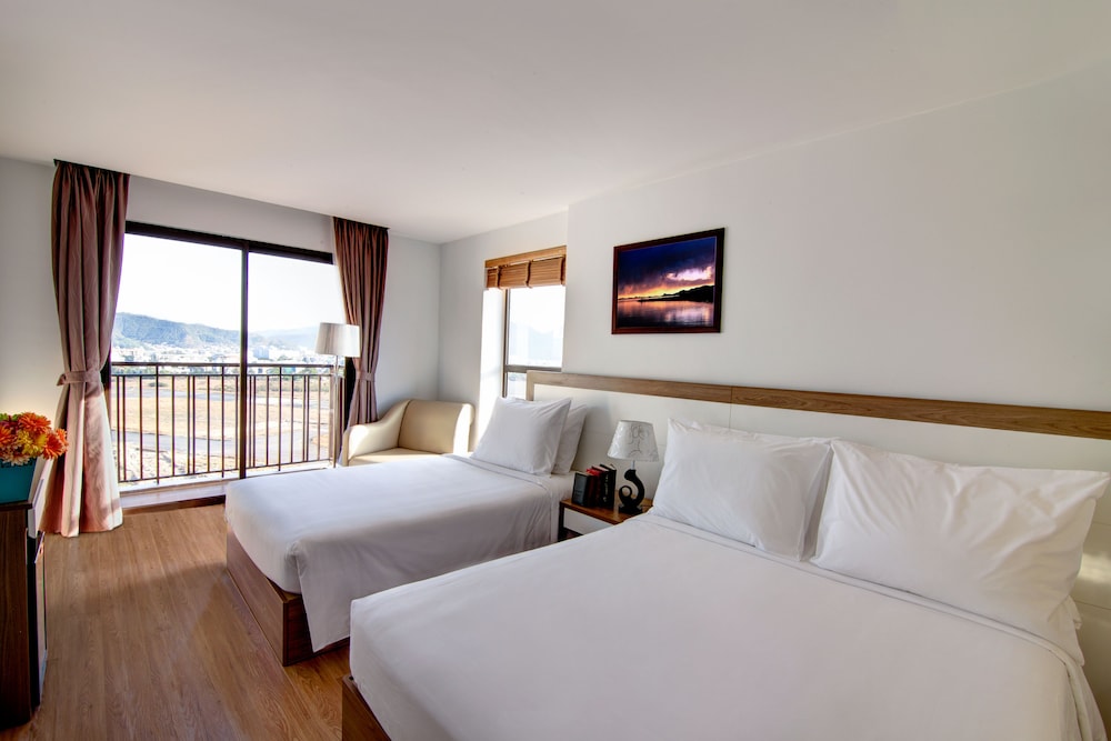 Executive Triple Room, Balcony, Mountain View photo 2