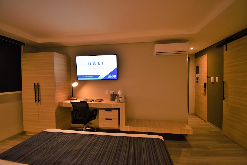 Premier Double Room - Photo 9