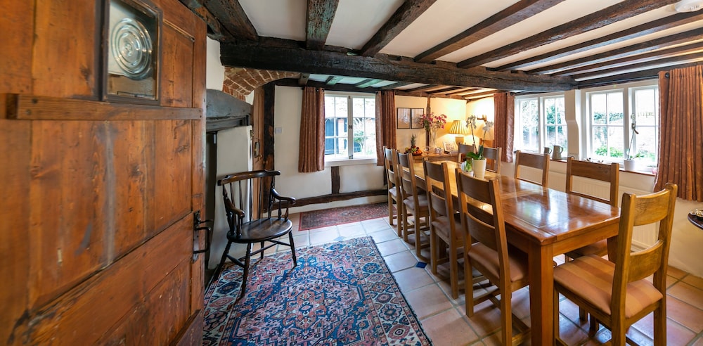 Historic Cottage photo 2