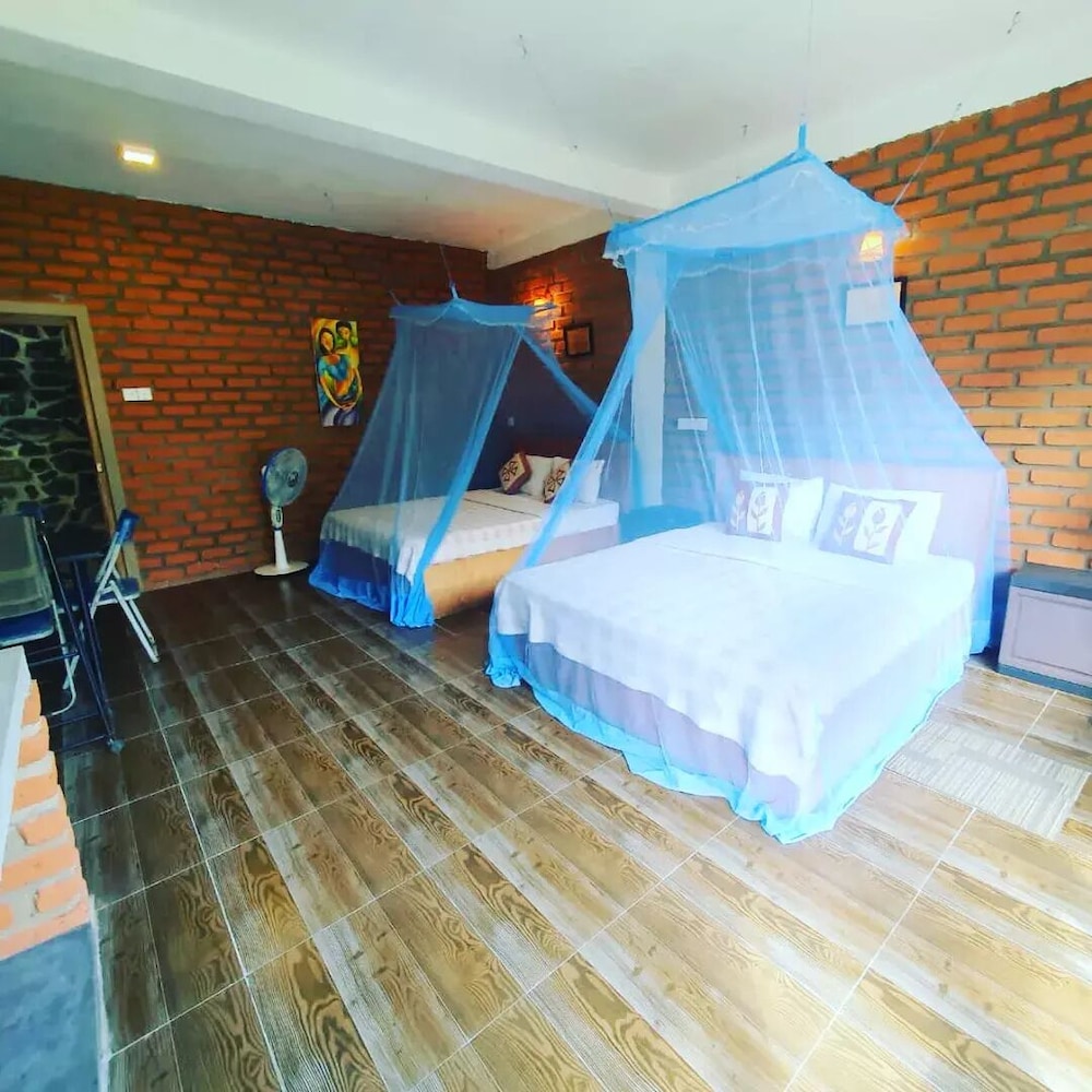 Deluxe Double or Twin Room photo 1