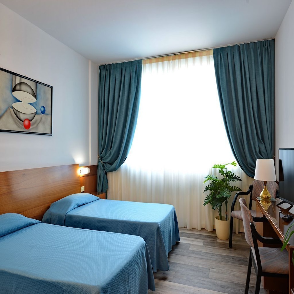 Classic Double or Twin Room, 1 Bedroom photo 3