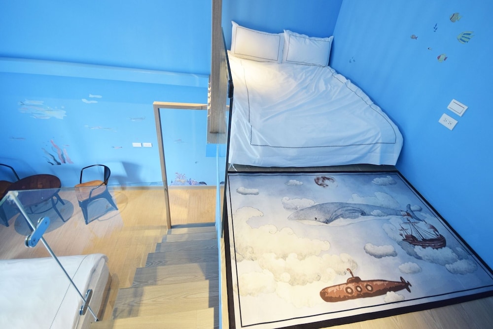 Gallery Loft, 2 Double Beds photo 3