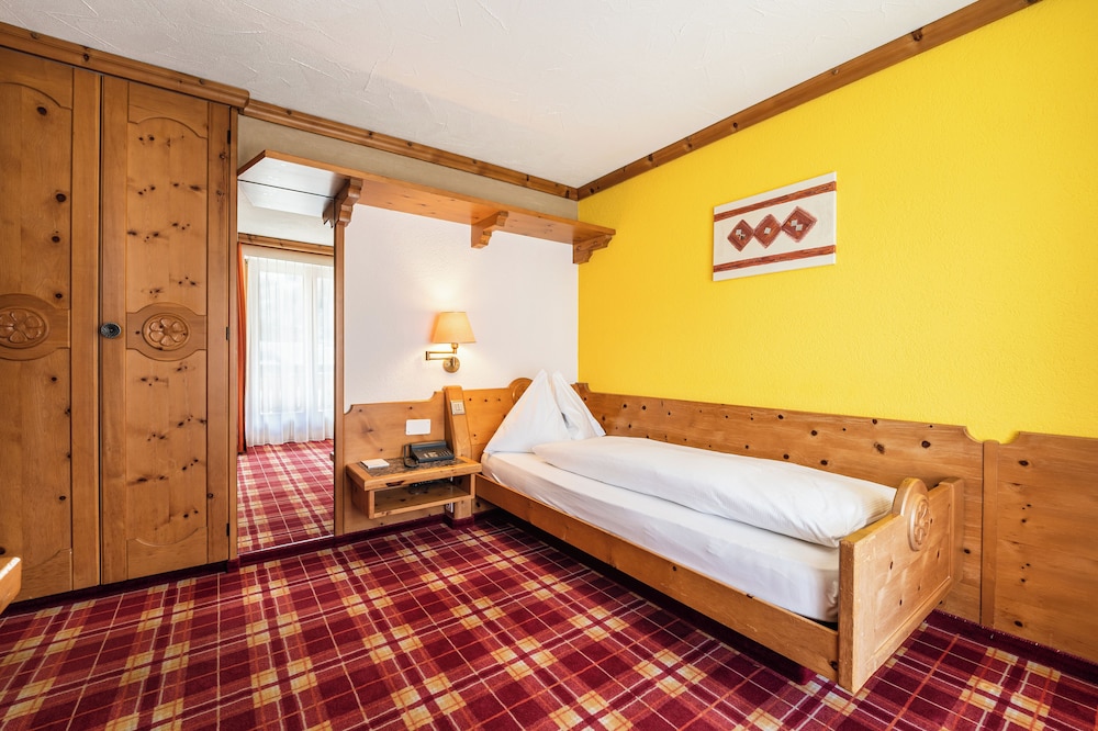 Panoramic Single Room, Mountain View