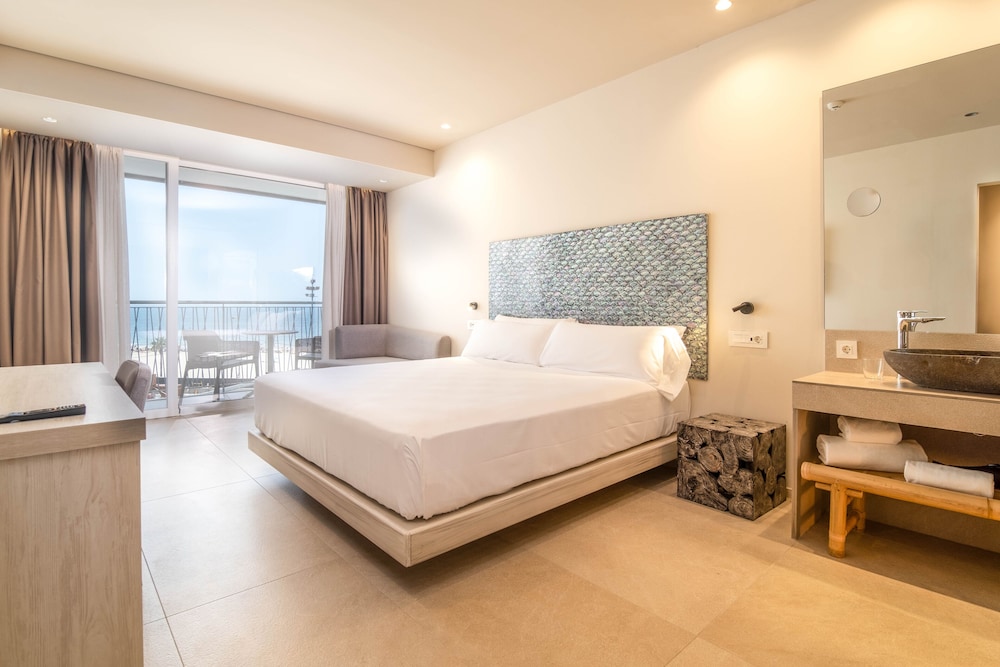 Signature Double Room - Photo 3