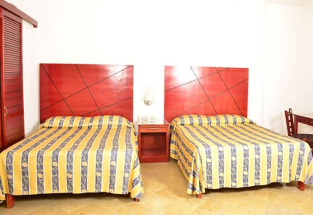 Double Room, 2 Double Beds photo 3