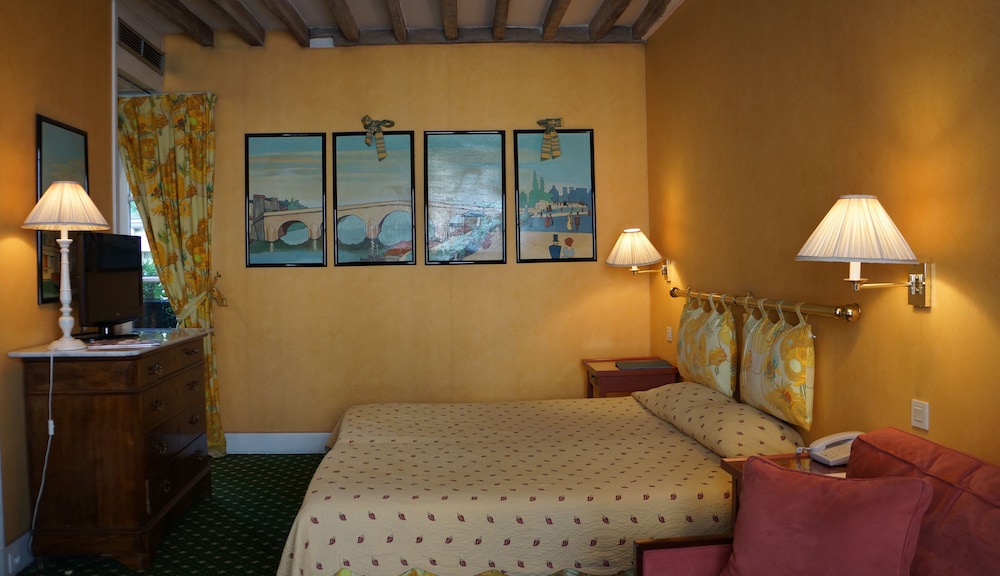 Deluxe Quadruple Room photo 3