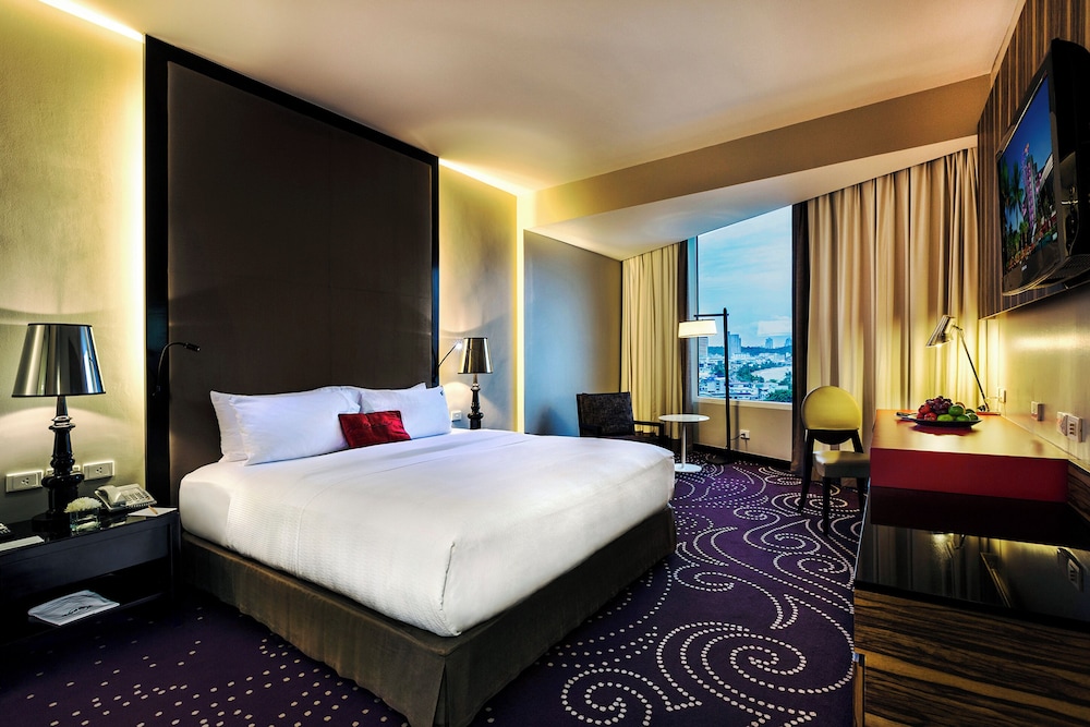 Gold Suite - Newly Renovated