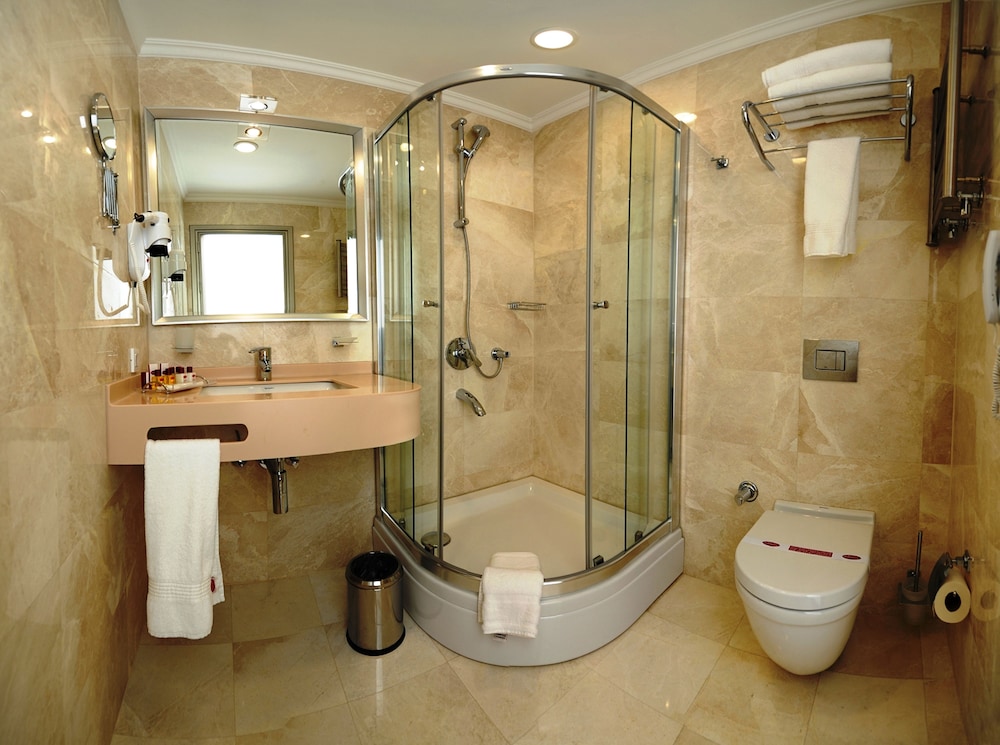Standard Double Room photo 3