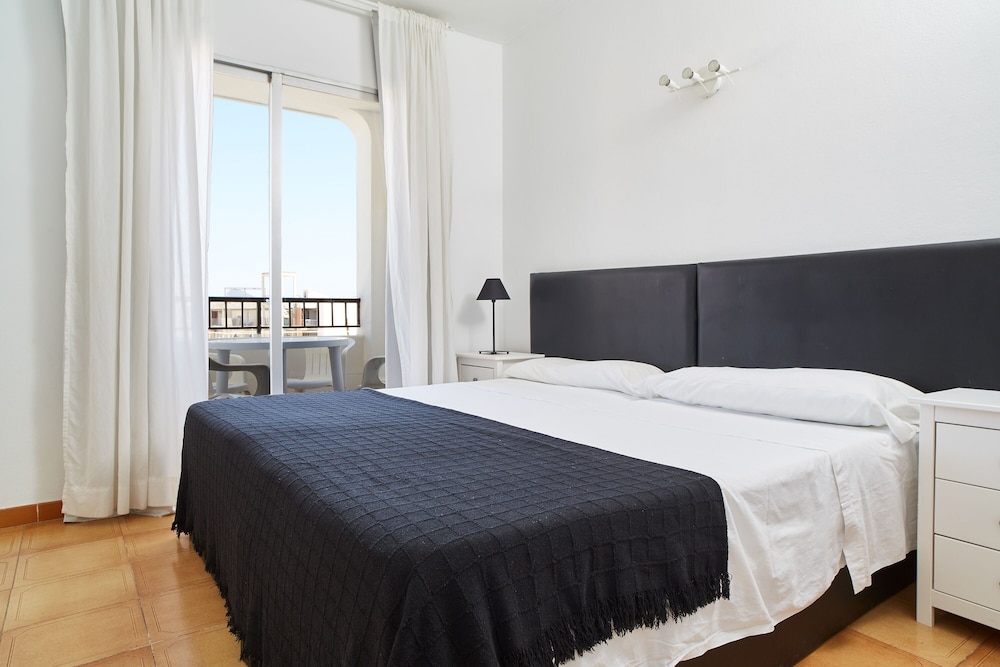 Apartament With Balcony photo 3