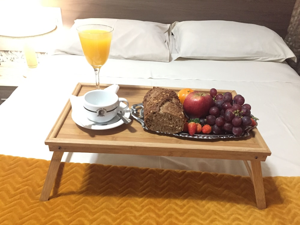 Deluxe Double or Twin Room photo 2