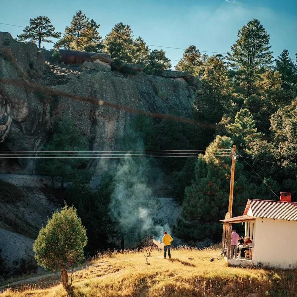 Family Cabin photo 3