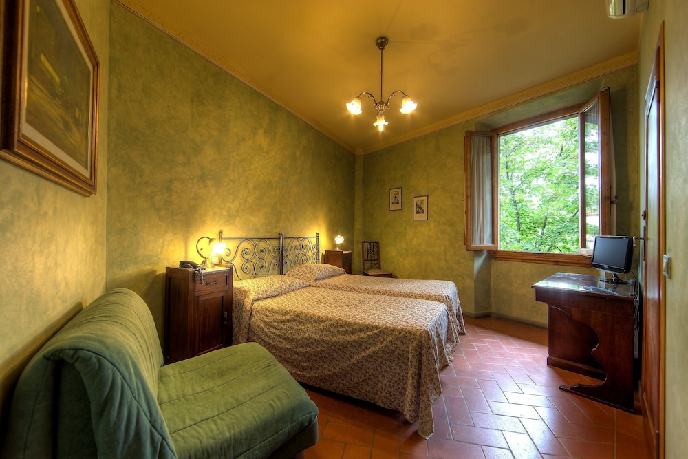 Comfort Single Room, 1 Double Bed (Camera Piccola - Small Room) photo 2