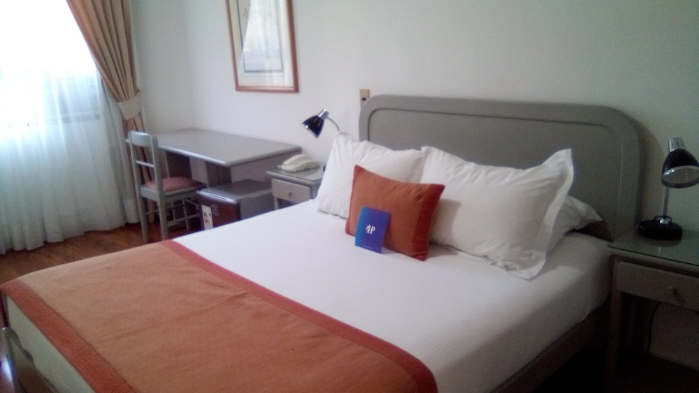 Hotel Canciller (ex-Hotel Presidente) — Executive Room
