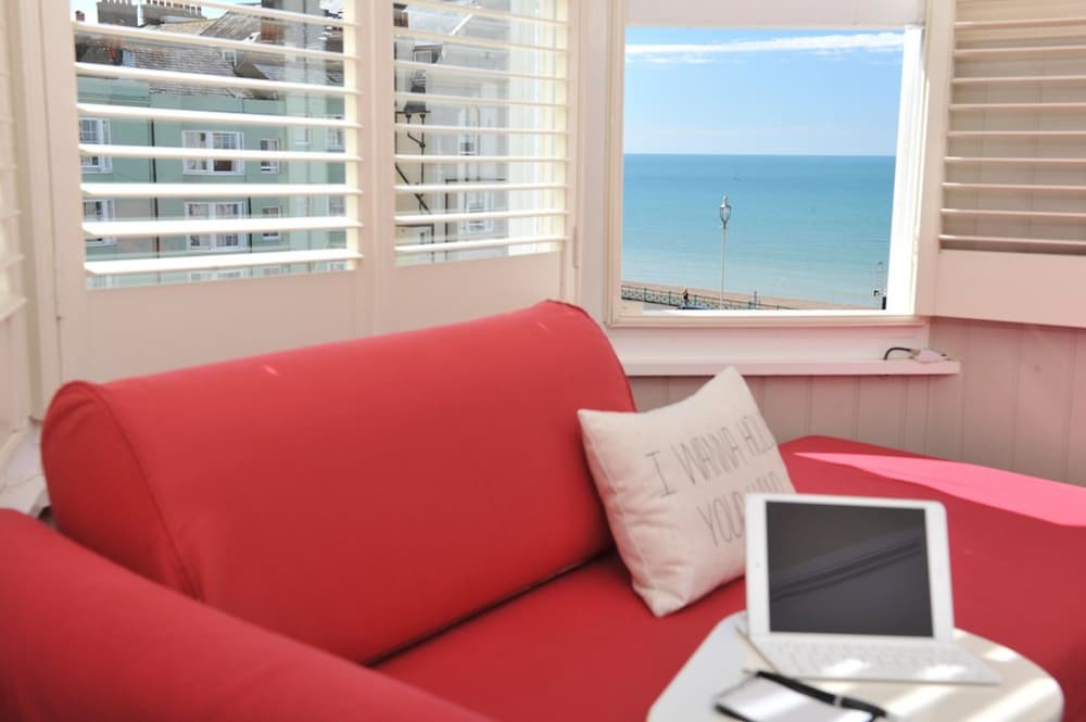 Family Quadruple Room, Private Bathroom, Sea View photo 2