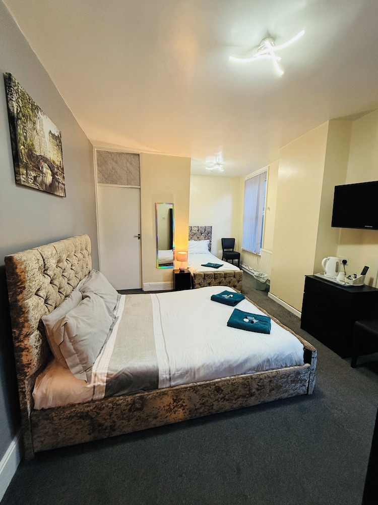 Comfort Triple Room
