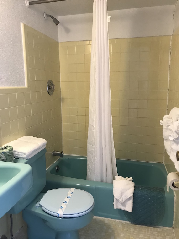 Standard Room, 2 Double Beds, Kitchenette, Oceanfront photo 2