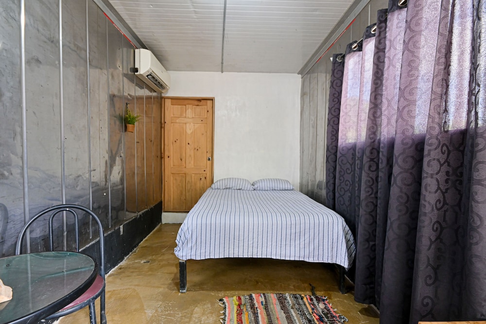Comfort Room, Private Bathroom photo 1