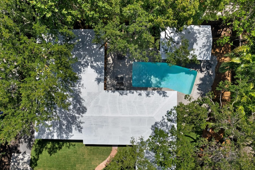 House photo 2