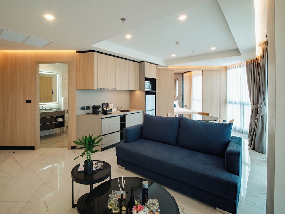 One-Bedroom Suite