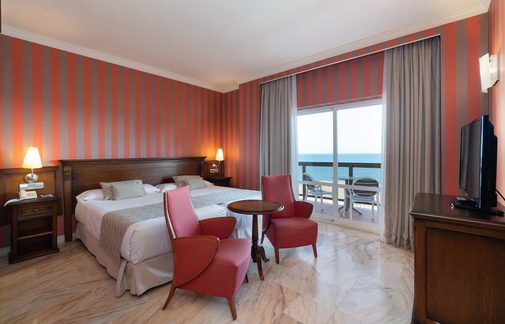 Superior Double Room, Terrace, Sea View (2 pax) - Photo 1
