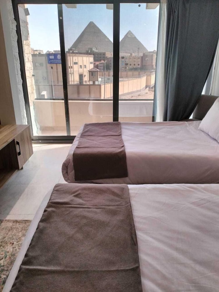 Deluxe Twin Room photo 1