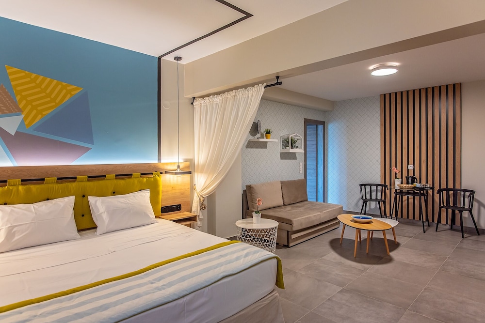 Deluxe Suite, Private Pool, Garden View