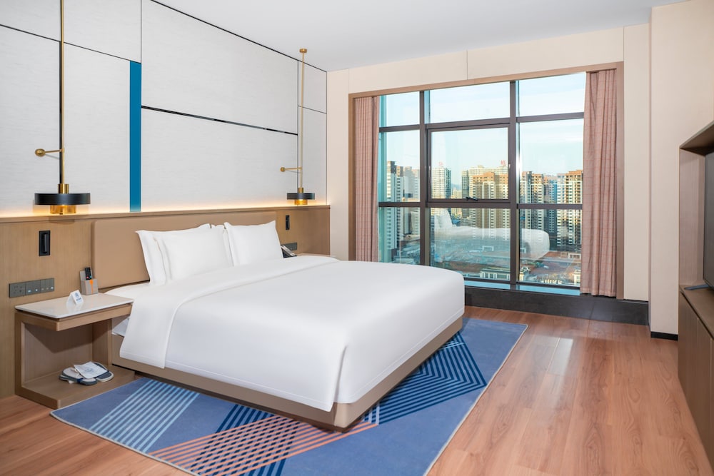 2 Bedroom Suite