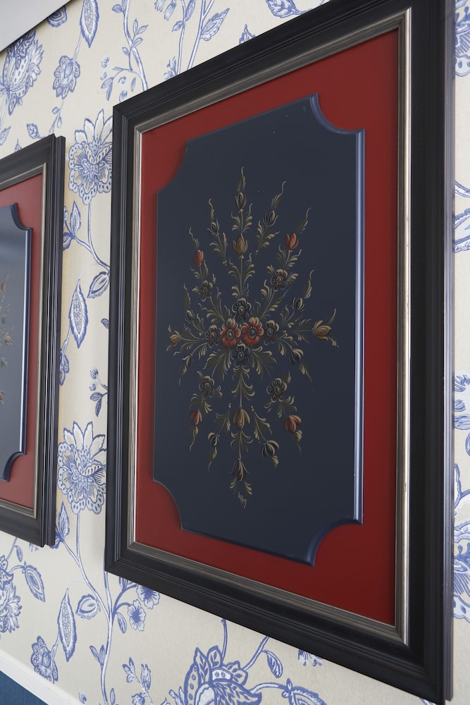 Royal Room - Photo 11