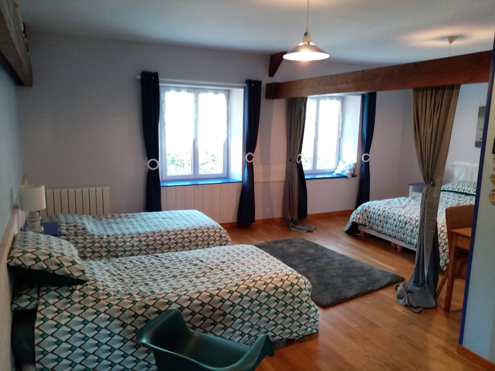 Family Quadruple Room, Garden View photo 3