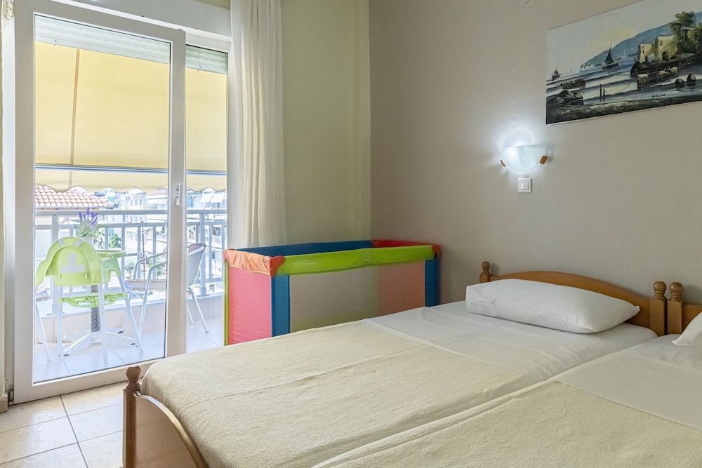 Basic Double Room - Photo 6