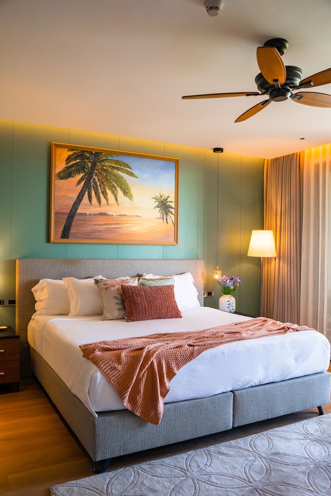 Golden Rock Suite photo 2