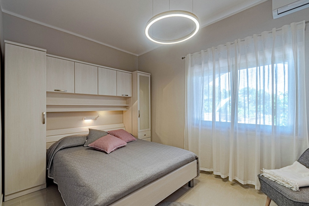 Basic Apartment