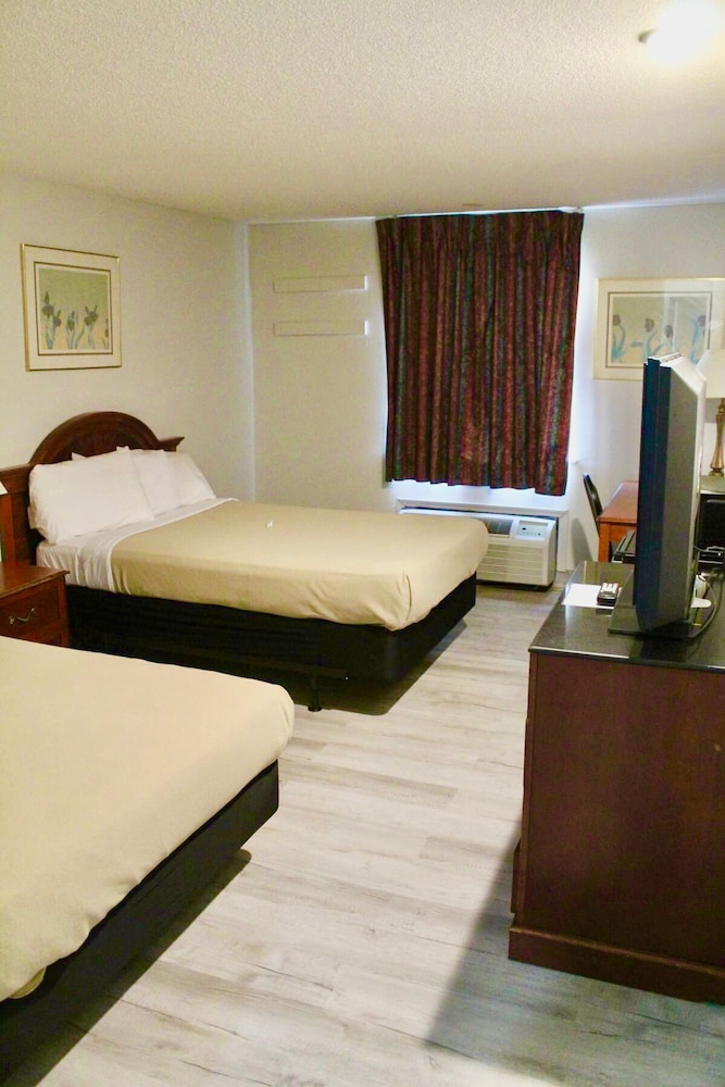 Standard Room, 2 Double Beds photo 1