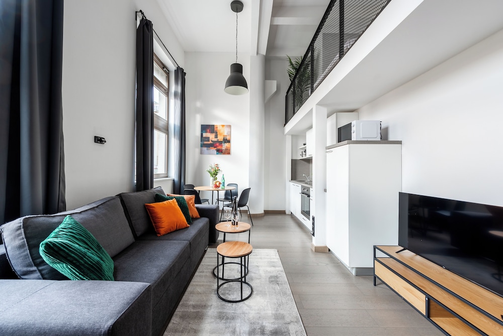 Comfort Apartment, Courtyard View