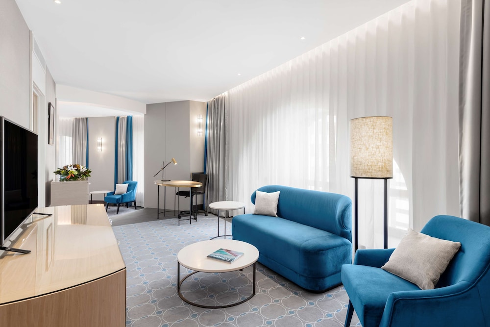 Executive Suite