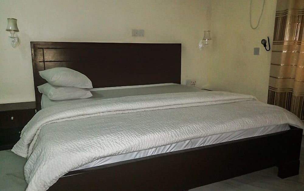 Standard Room photo 2